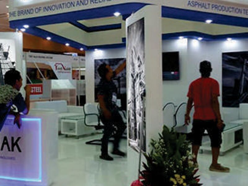 Booth Pameran E-MAK