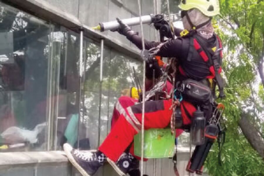 Cleaning & Building Maintenance